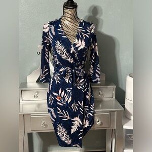 Diane Von Furstenberg Julian 2 Wrap Dress size 6